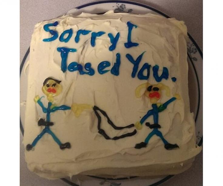 taser-cake