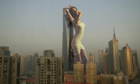 giant-woman