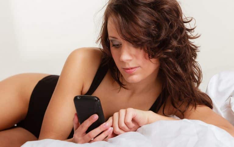 woman-on-phone
