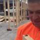 builder-eats-spider