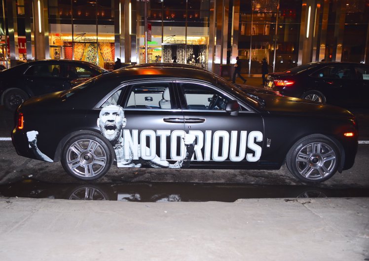 conor-mcgregor-limo
