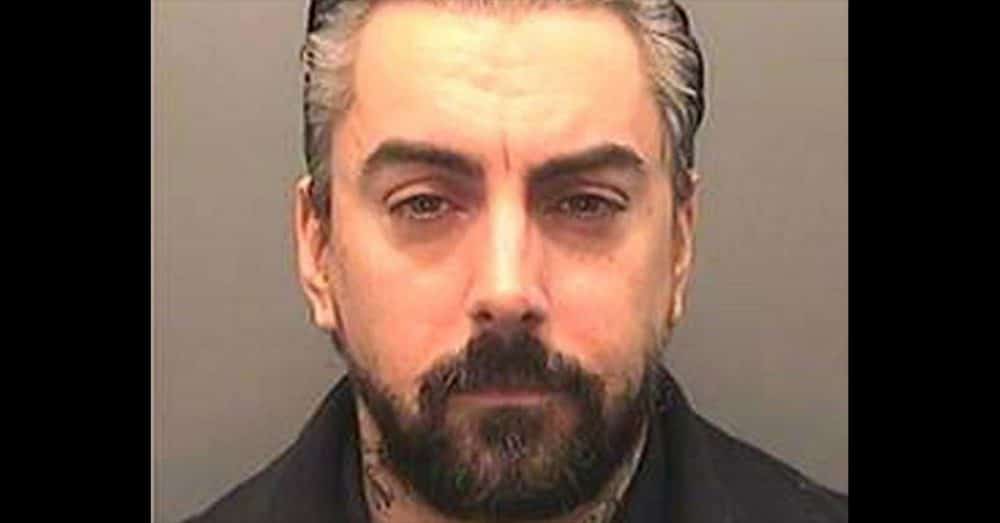ian-watkins-mugshot