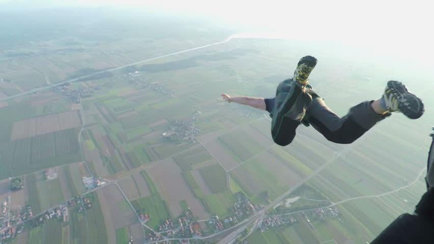 jump-off-moving-plane