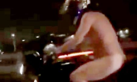 naked-motorcyclists