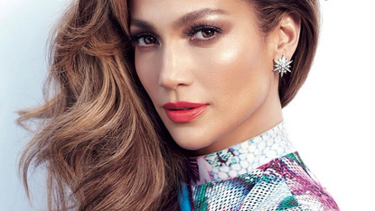 Jennifer Lopez Showed A Whole Club Her Ass Has Still Got It At 47 Years Old (VIDEO)