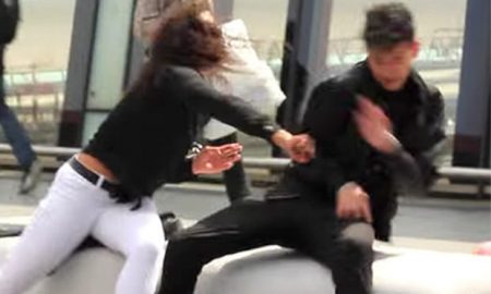 girl-punch