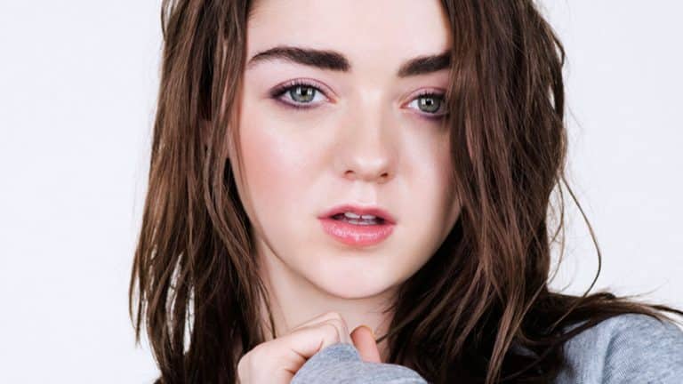 GoT’s Maisie Williams Went NSFW For The First Time Ever (PHOTOS)