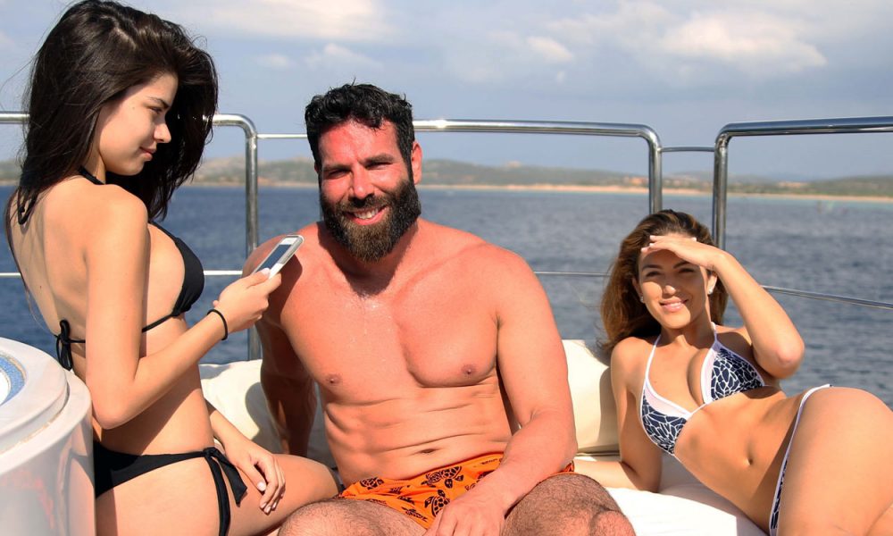 molly kidder bikini dan bilzerian s 2016 year in review video will make you molly kidder bikini dan bilzerian s 2016 year in review video will make you