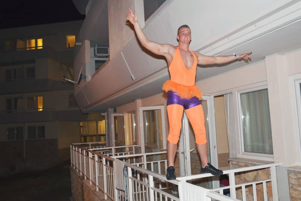 Check Out The British Abroad An Embarrassing Photo Collection Of Boozed Up Brits Sick Chirpse