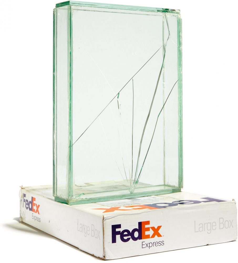 fedex-scultpure-1