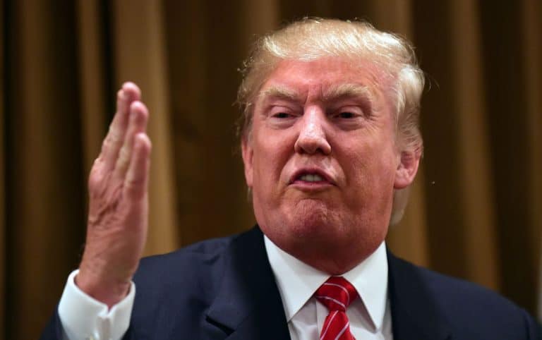 Donald Trump Has The Angriest Signature You Will Ever See