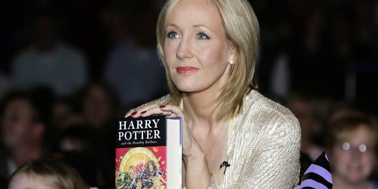 JK Rowling Just Absolutely RUINED A Trump Supporter With This Single Tweet