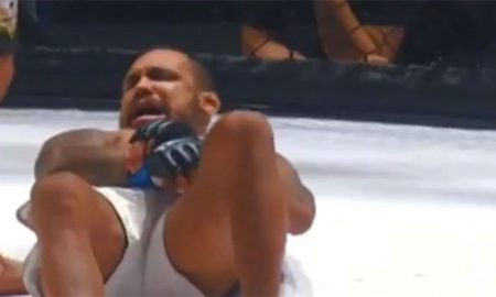 Dislocate shoulder