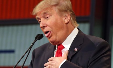 Donald-Trump-Choking