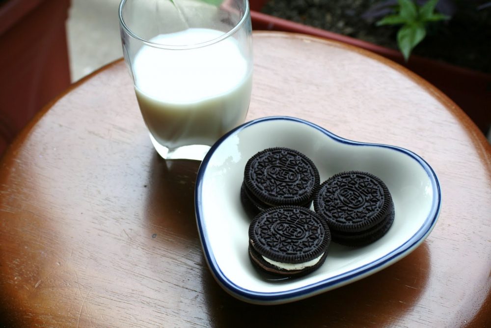 Oreos Milk