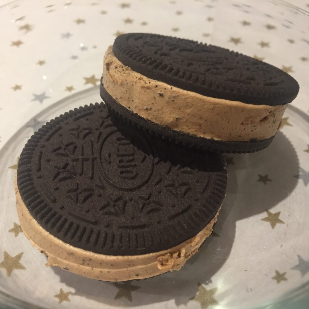 Peanut Butter Oreos