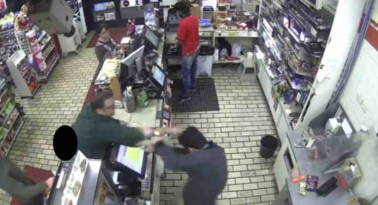Dude Goes Absolutely BALLISTIC When His Credit Card Gets Declined Buying M&M’s
