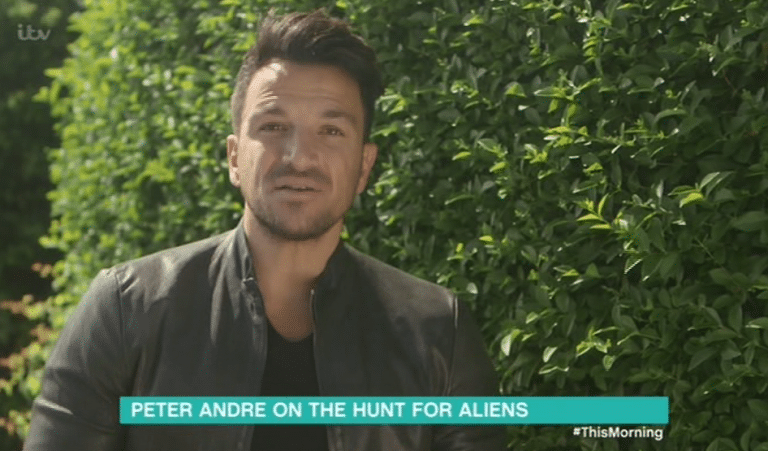 Peter Andre Hunting ‘Aliens’ On This Morning Leaves The Internet In Hysterics
