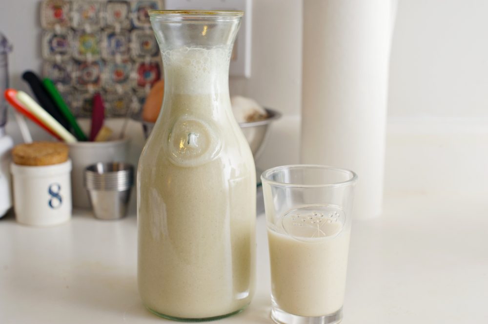 Quinoa milk