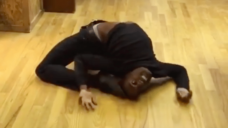 This Video Of A Guy With No Joints Is Absolute Proof That Demons Are Real