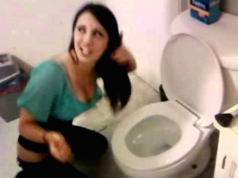 People Reveal Their Most Messed Up ‘Truth Or Dare’ Experiences