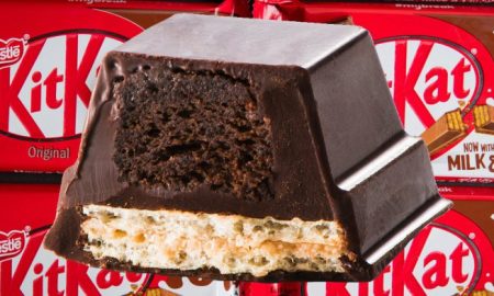Kit Kat Cake