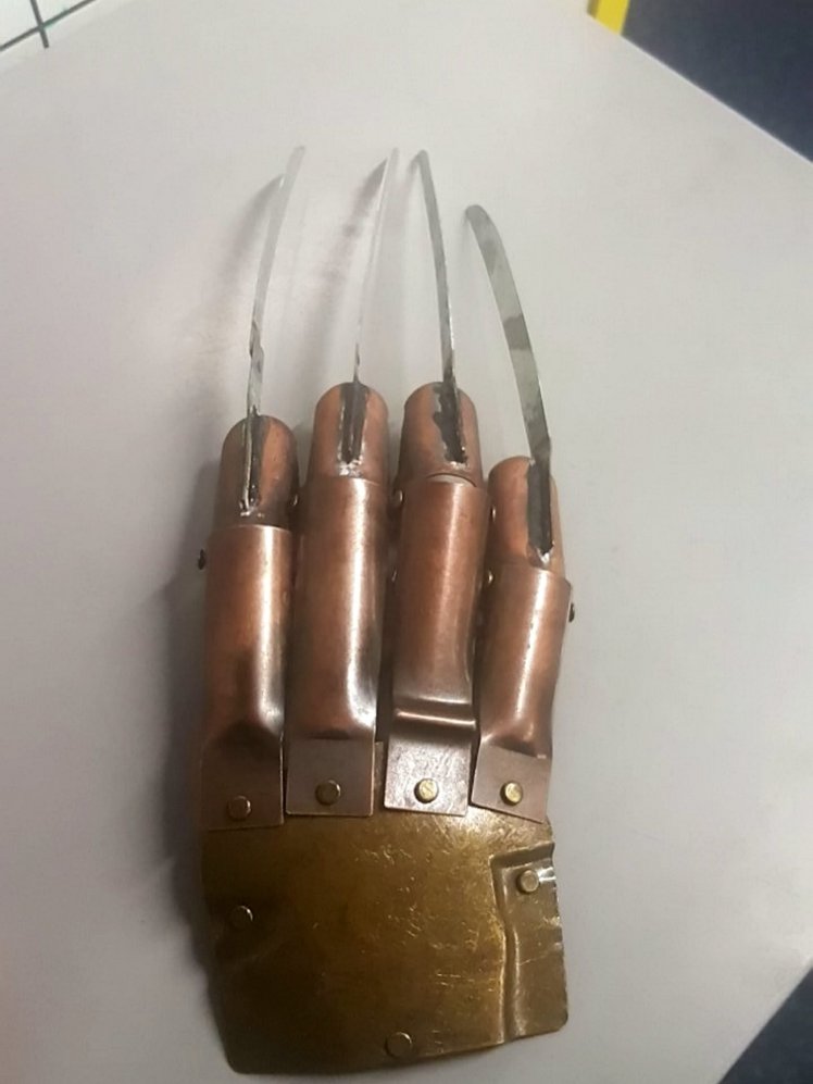 Krueger Glove 1