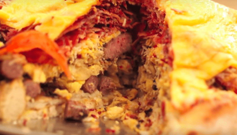 Someone’s Created An English Breakfast Pizza And It Looks Unreal