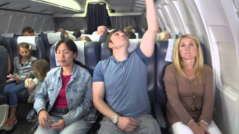 Plane Forced To Make Emergency Landing Because Passenger Smelled So Bad People Were Fainting