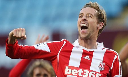 Stoke's Peter Crouch has received support that he is worthy of a place in England's World Cup squad