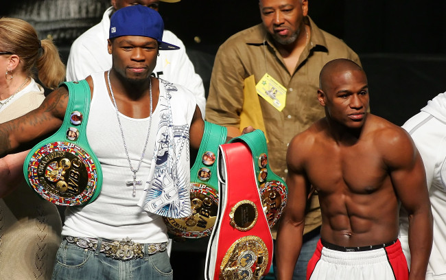 De La Hoya v Mayweather Jr. Official Weigh-In