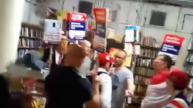 0-socialist-bookshop-ransacked-by-fascists-wearing-donald-trump-mask (1)