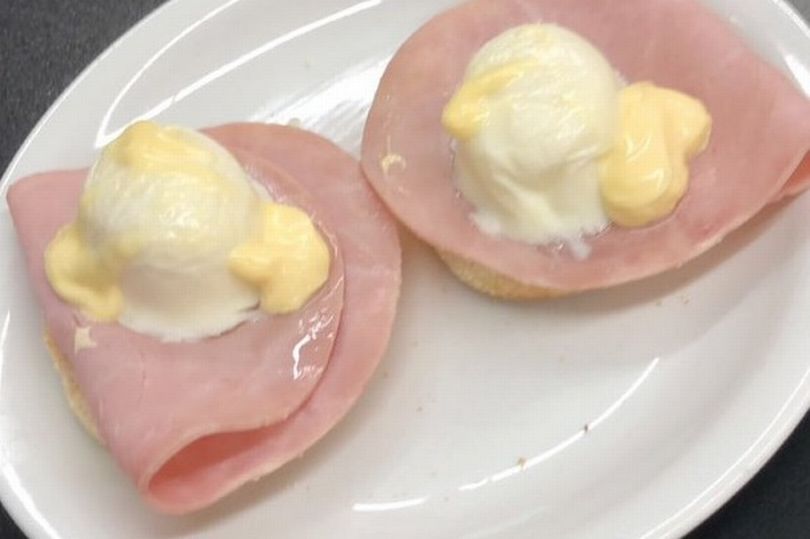 Eggs Benedict