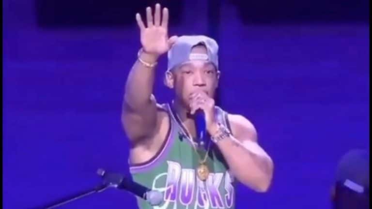 Ja Rule Put On A Disastrously Awkward Concert With Total Silence From The Crowd (VIDEO)
