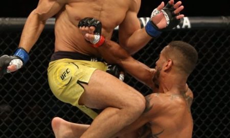 Flying Knee