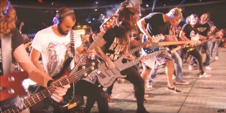 Watch 1000 Musicians All Play ‘Killing In The Name Of’ At The Same Time