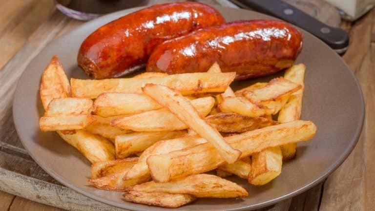 A 17 Year Old Boy Has Gone Blind After Eating Only Chips, Sausages And Pringles For A Decade