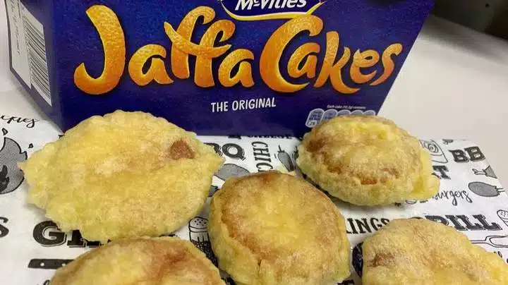 A Chippy In Northern Ireland Is Now Selling Deep Fried Jaffa Cakes