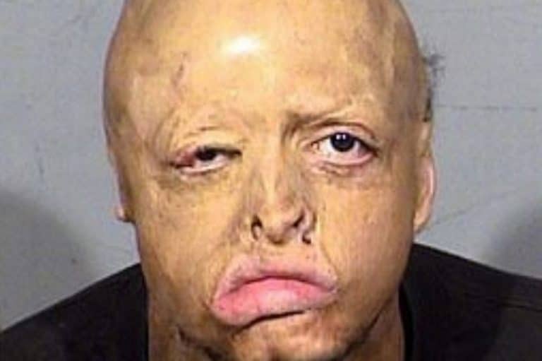 Disfigured Man Kills Man And Dumps Body In The Desert In A Sleeping Bag