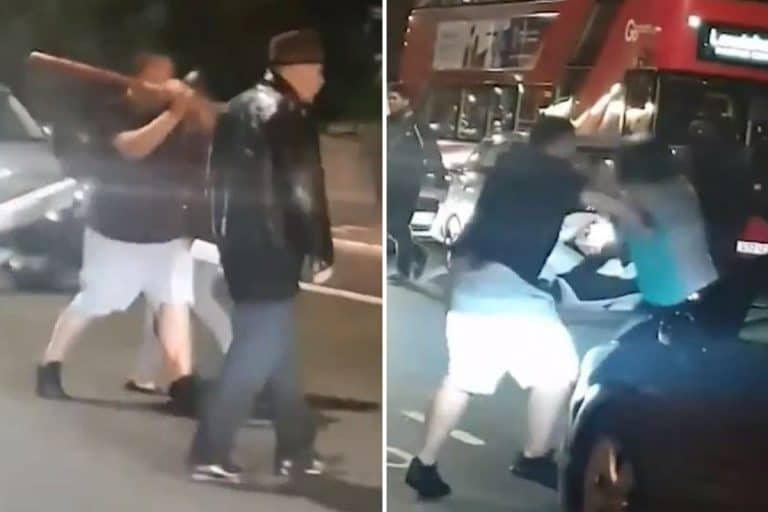 Deliveroo Drivers Team Up To Attack Man With Chains Following Street Crash (VIDEO)