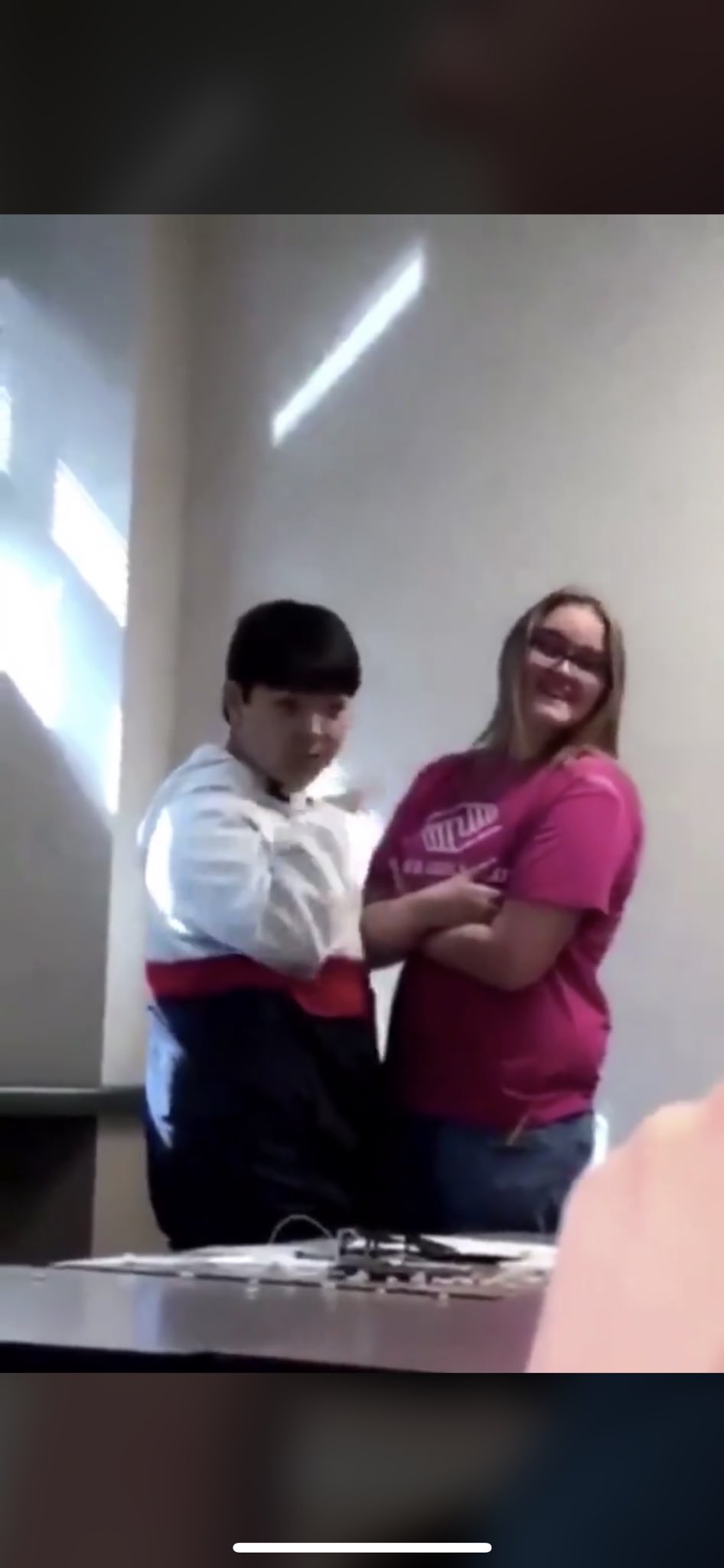 Student Snaps & KOs Female Bully After She Shoves Him During Class (VIDEO)