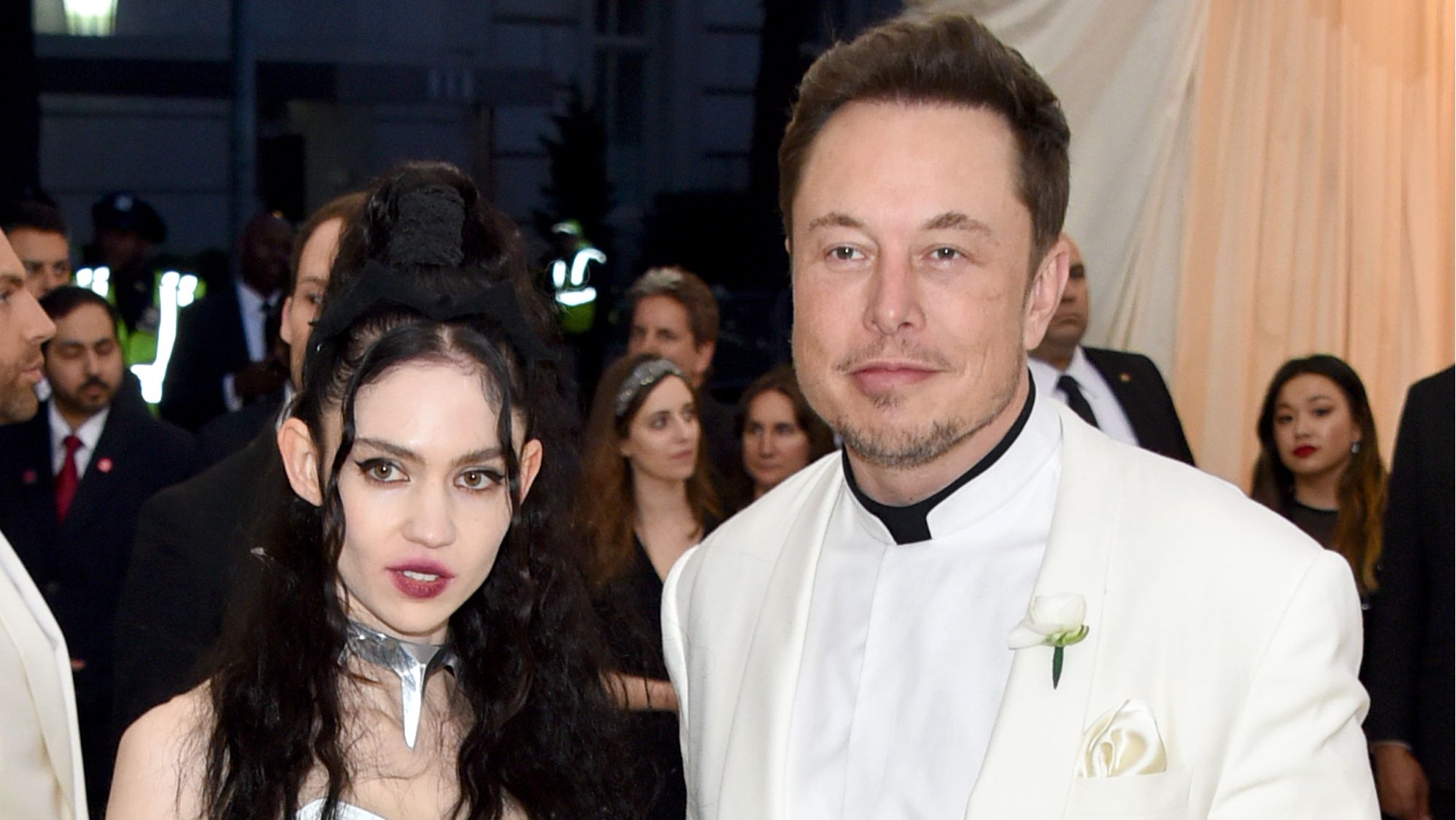 Grimes Has Announced That Shes Pregnant With Elon Musks Child In  photo photo