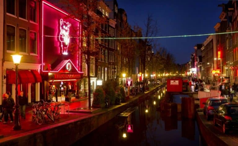 Amsterdam Is Planning To Move Its Red Light District Indoors