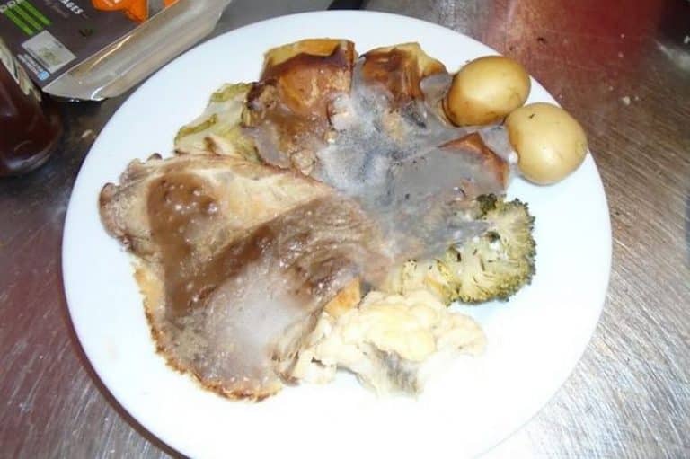 A Mouldy Roast Dinner, Rotting Food And E. Coli Has Been Found In Worst Pub Kitchen In UK