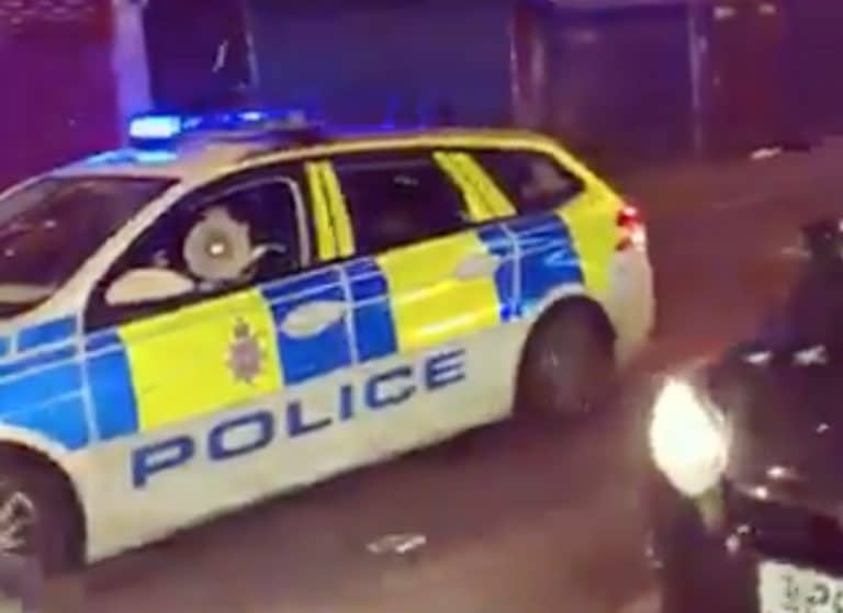 This Policewoman Rapping At People To Stay Indoors Is One Of The Worst Things About Lockdown