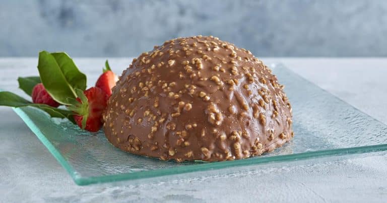 A Giant Ferrero Rocher Is Coming To Aldi This Christmas