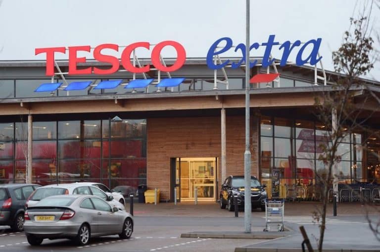 An Egg Fight Broke Out In Tesco When Mother Failed To Observe Remembrance Sunday