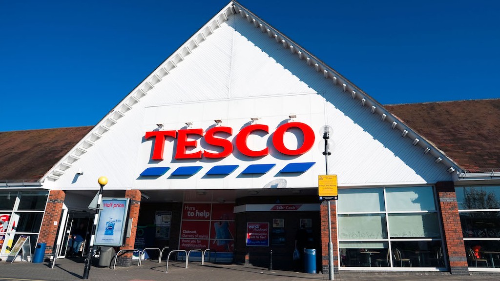 Tesco To Pay Compensation To 6ft Worker Ridiculed Over Fear Of His 5'4 ...