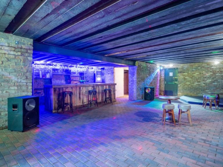 You Can Now Hire Out A UK Party House With Jacuzzis, Nightclub And Games Arcade