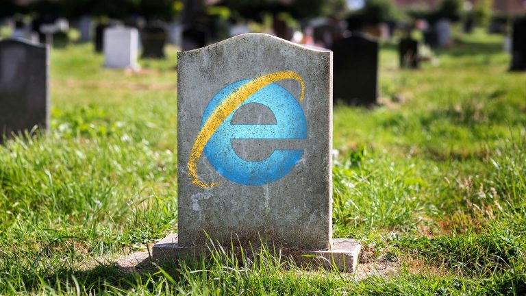Internet Explorer Is Finally Being Discontinued After 27 Years And The Memes Are Great